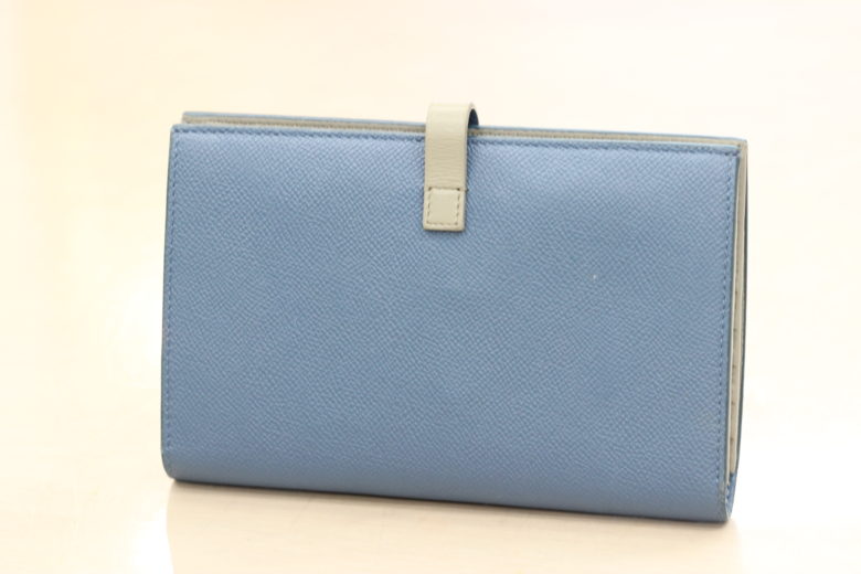 セリーヌ ストラップ・ラージマルチファンクション | 買取 質屋 こいずみ