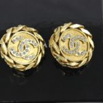 シャネルのヴィンテージアクセサリー高価買取中